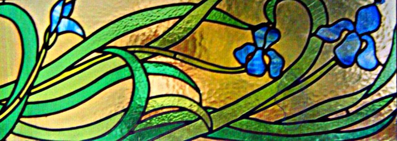 vitrail iris bleu allongé