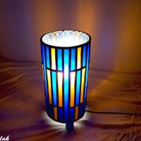 Lampe vitrail forme cylindre bleu cobalt et ambre 