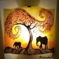 Applique murale artisanale éléphant dans la savane version jaune orangé