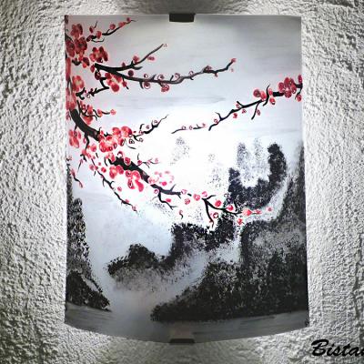 Applique artisanale demi-cylindre motif montagnes et cerisier du Japon