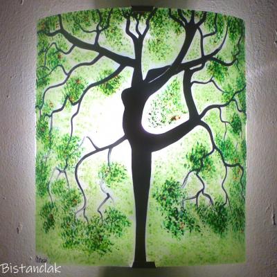 Applique murale verte en verre motif arbre danseuse