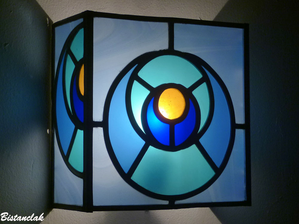 Luminaire vitrail art déco bleu turquoise et orange