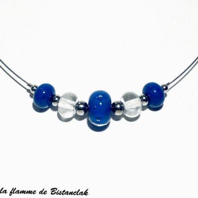 Collier de perles de verre rondes bleu lapi et transparent