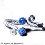 Bracelet ajustable artisanal tresse main perles de verre bleu chamarre spirales argentees 4