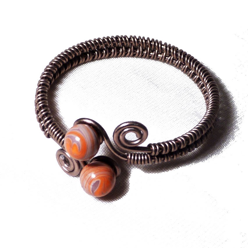 Bracelet artisanal spirale chocolat perles de verre violet et orange chamarre 3 