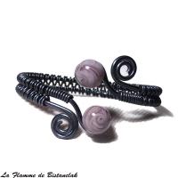 Bracelet artisanale tresse spirales noir perles de verre mauve glycine 3 