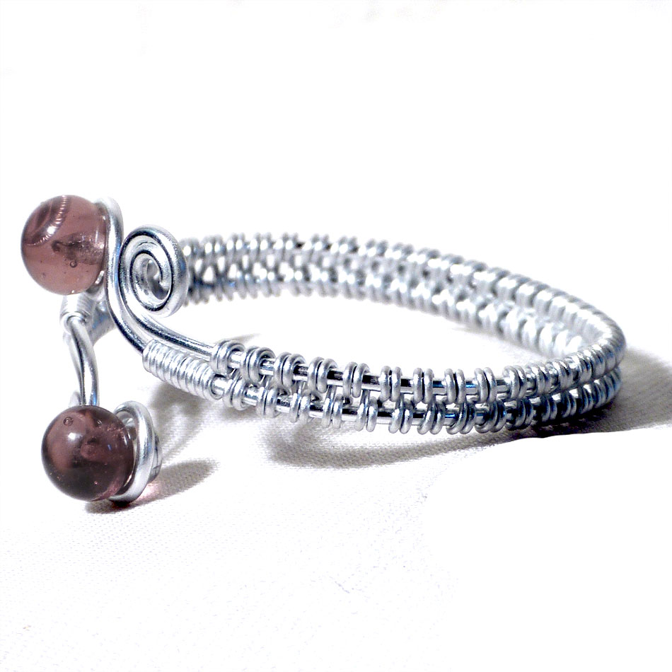 Bracelet spirale argente perles de verre rose transparent 1