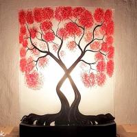 Lampe coloree en verre arbre rouge