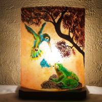 Lampe coloree sur mesure motif grenouille et colibri