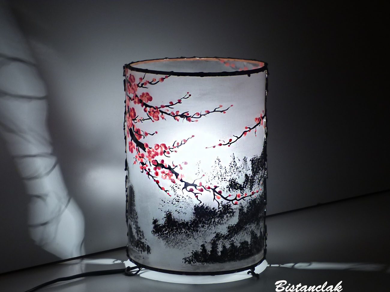 Lampe décorative motif fleurs de cerisier du japon