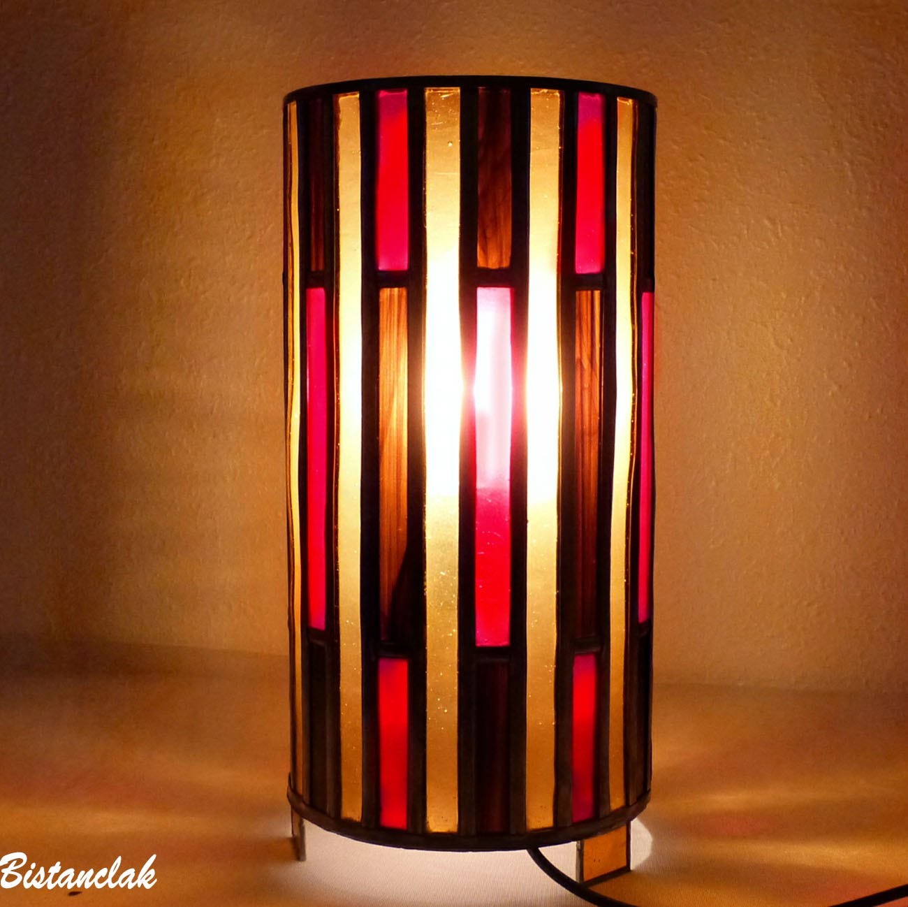 Lampe vitrail forme cylindre rouge ambre et brun 2