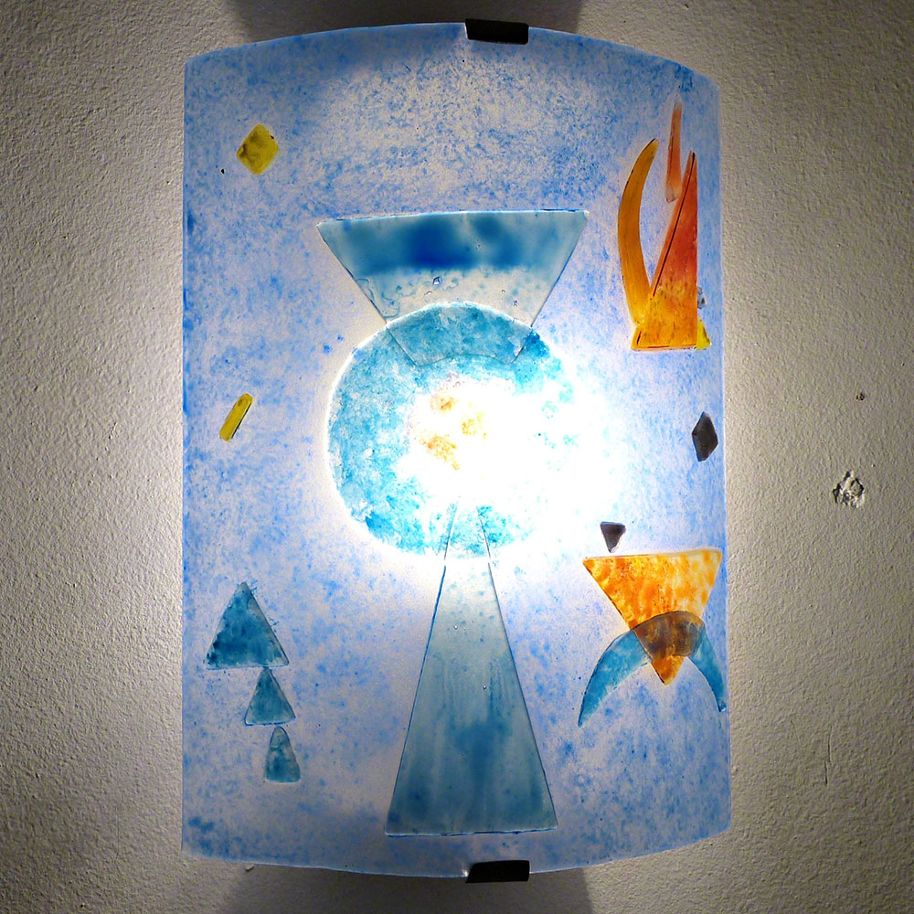 Luminaire applique murale design geometrique bleu et orange inspiration kandisnky 10 