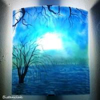 Luminaire mural bleu paysage d arbres blancs