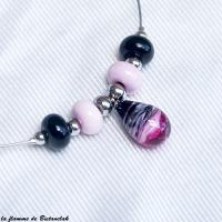 collier artisanal goutte de verre filé et perles rondes rose et noir