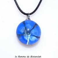 Pendentif en verre de murano fleur bleu creation artisanale